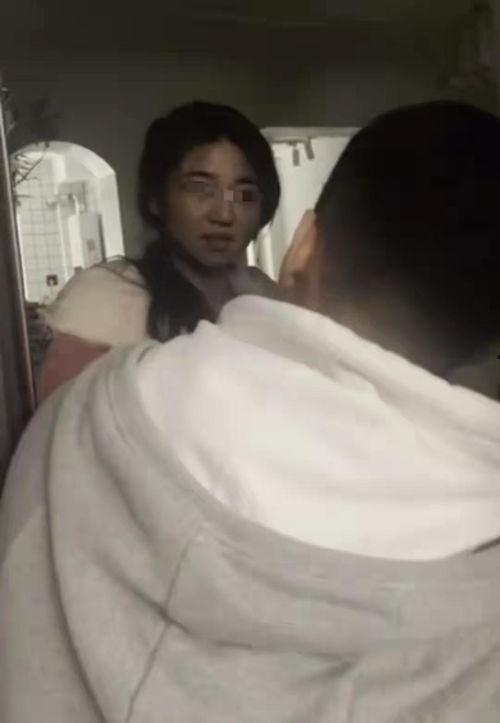 娱乐吃瓜帅哥视频,揭秘帅哥视频背后的故事 第2张 娱乐吃瓜帅哥视频,揭秘帅哥视频背后的故事 第2张