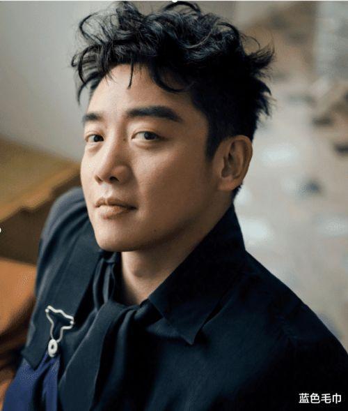 娱乐吃瓜郑恺,娱乐圈的“吃瓜”达人,揭秘明星幕后故事  第2张 娱乐吃瓜郑恺,娱乐圈的“吃瓜”达人,揭秘明星幕后故事  第2张