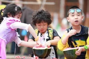 娱乐吃瓜的照片,明星幕后吃瓜瞬间大曝光  第2张 娱乐吃瓜的照片,明星幕后吃瓜瞬间大曝光  第2张