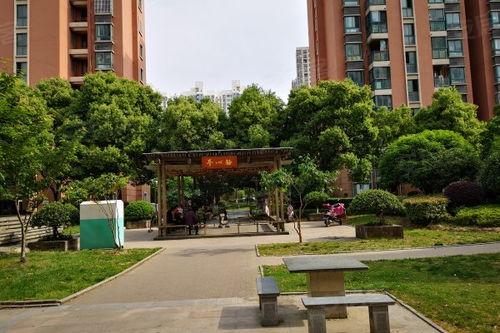 娱乐吃瓜酱花园,揭秘娱乐圈幕后故事  第3张 娱乐吃瓜酱花园,揭秘娱乐圈幕后故事  第3张