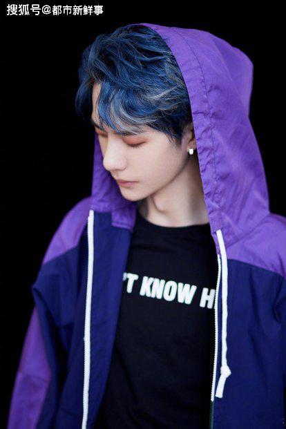 吃瓜八卦娱乐圈宋亚轩,娱乐圈的瓜田,他的成长与蜕变  第2张 吃瓜八卦娱乐圈宋亚轩,娱乐圈的瓜田,他的成长与蜕变  第2张