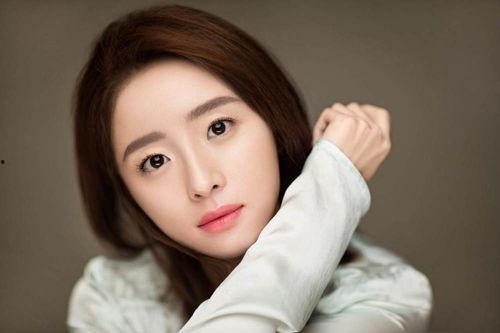 娱乐圈吃瓜小妹妹小说在线阅读,吃瓜小妹妹的甜蜜复仇之旅  第1张