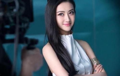 娱乐圈吃瓜背景图女生版,揭秘女神们的幕后故事 第2张 娱乐圈吃瓜背景图女生版,揭秘女神们的幕后故事 第2张