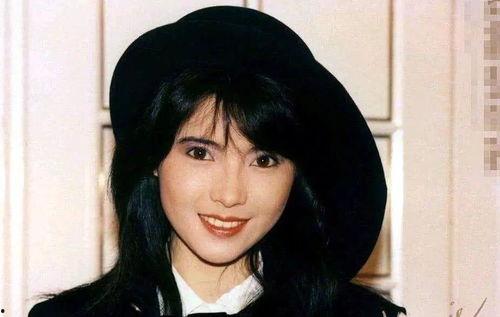 娱乐吃瓜大英子,大英子事件背后的真相与影响 第3张 娱乐吃瓜大英子,大英子事件背后的真相与影响 第3张
