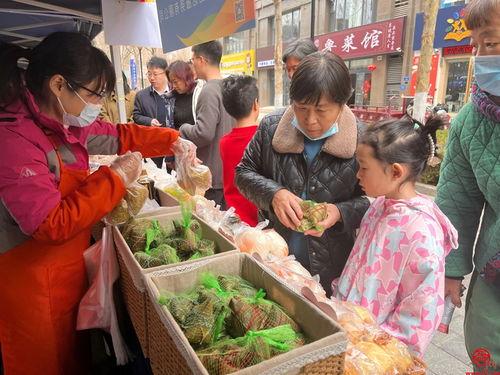 娱乐吃瓜场湛江,潮玩娱乐综合体与美食街的璀璨融合