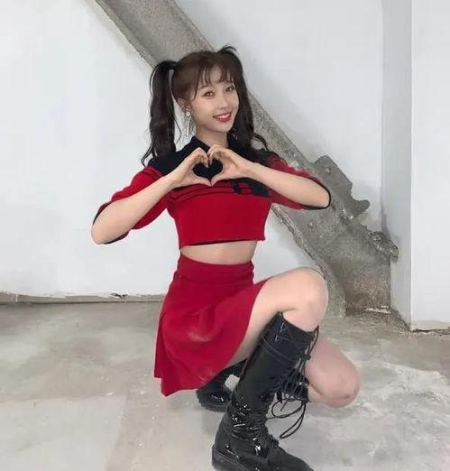 娱乐圈8月吃瓜群众,吃瓜群众热议不断,明星动态揭秘 第3张 娱乐圈8月吃瓜群众,吃瓜群众热议不断,明星动态揭秘 第3张