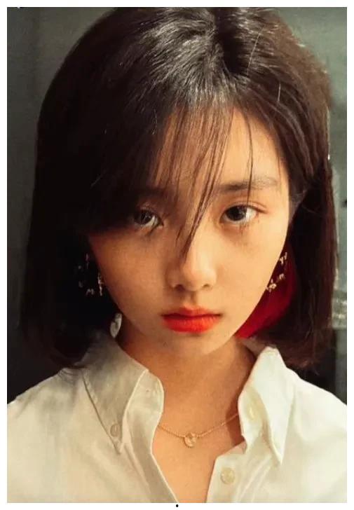 娱乐圈吃瓜小妹妹是谁啊,娱乐圈吃瓜小妹妹身份揭秘 第3张 娱乐圈吃瓜小妹妹是谁啊,娱乐圈吃瓜小妹妹身份揭秘 第3张