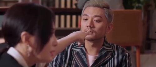 八卦吃瓜娱乐圈恋情是真的吗,娱乐圈恋情真相大揭秘! 第3张 八卦吃瓜娱乐圈恋情是真的吗,娱乐圈恋情真相大揭秘! 第3张