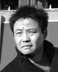 娱乐吃瓜余华,文学界的“吃瓜王”，揭秘文坛背后的趣味故事