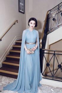娱乐吃瓜酱服饰,潮流与趣味并存,打造个性时尚新风尚 第1张 娱乐吃瓜酱服饰,潮流与趣味并存,打造个性时尚新风尚 第1张