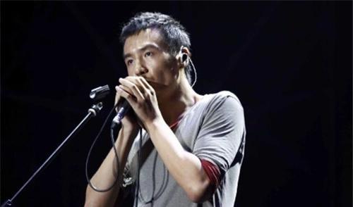 吃瓜娱乐圈李健是谁的孩子,娱乐圈新星崛起之谜 第2张 吃瓜娱乐圈李健是谁的孩子,娱乐圈新星崛起之谜 第2张