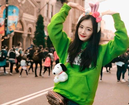 娱乐坊吃瓜一线,吃瓜一线,揭秘娱乐圈幕后风云 第2张 娱乐坊吃瓜一线,吃瓜一线,揭秘娱乐圈幕后风云 第2张