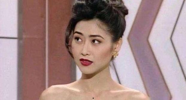 娱乐圈十大吃瓜女星排名,揭秘幕后故事与热点事件 第2张 娱乐圈十大吃瓜女星排名,揭秘幕后故事与热点事件 第2张